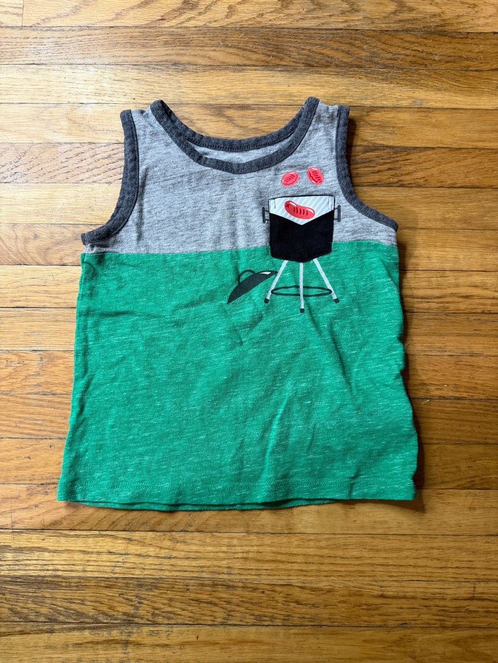 Old navy 2T BBQ Pocket Tank
